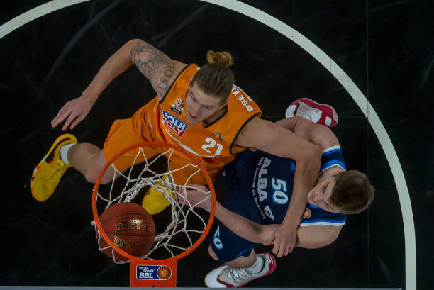 甲还是在欧 甲还是在欧