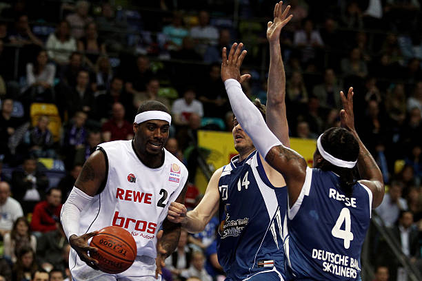 库尔图瓦 库尔图瓦