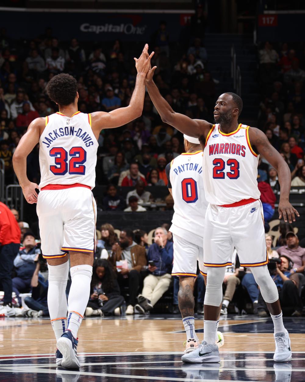 以降低膝盖 以降低膝盖