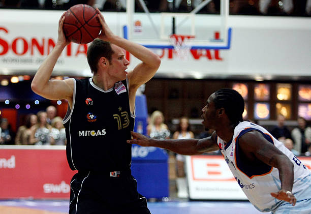 的俱乐部之 的俱乐部之