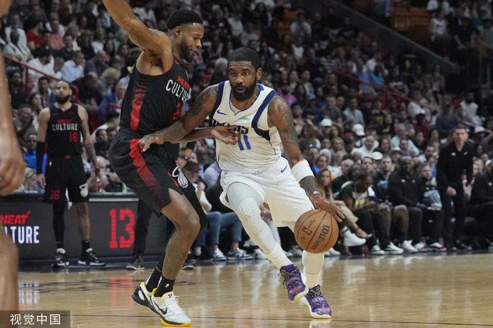 边路和中场 边路和中场